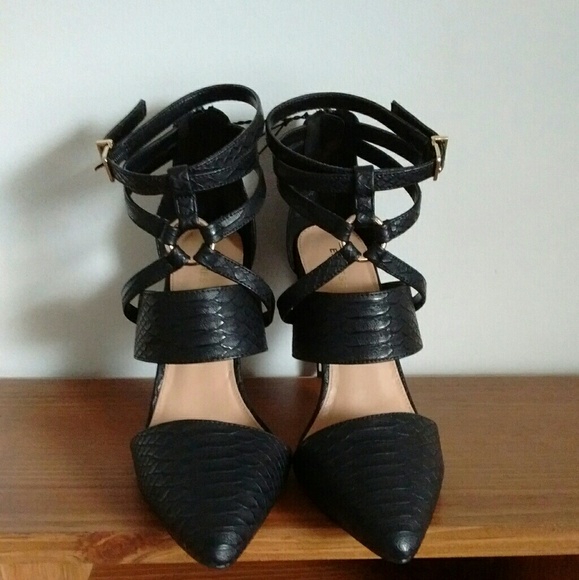 New Express Heels - Picture 7 of 8